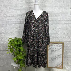NWT Sweet Magnolia floral wrap dress size Medium